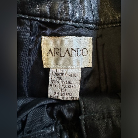 Arlando Vintage Black Leather Pants - Picture 9 of 10